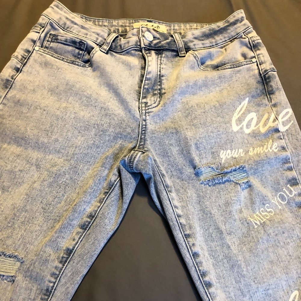 Super Cute Charlie B Bermuda Denim Shorts: Size 8